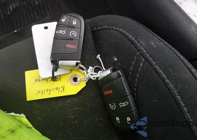 2C3CDXJG9KH520688: 44433764