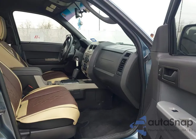 1FMCU0D77CKA28715: 44433798