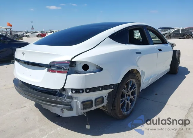 5YJSA1E59MF440421: 44433801