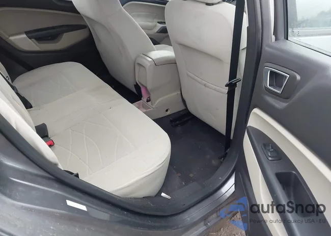 3FADP4EJ2EM106224: 44433893