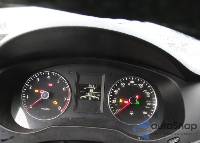 3VWLP7AJ9CM412344: 44433913