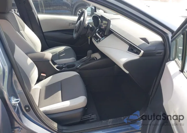 5YFB4MDE8SP320220: 44433961