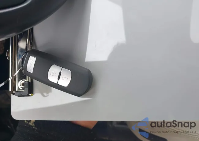 JM3TCBDY7J0231230: 44434004