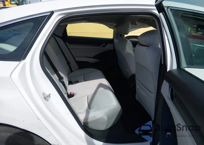 1HGCV3F46LA014625: 44434044