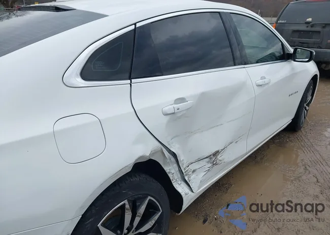 1G1ZE5ST8GF202999: 44434229