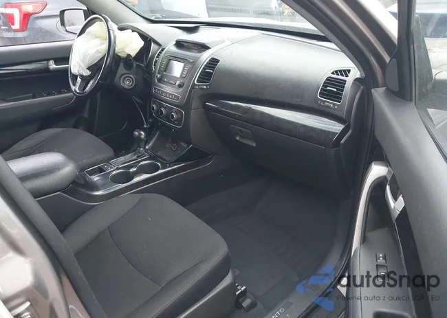 5XYKTCA69FG612558: 44434338