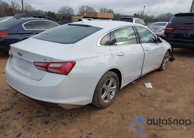 1G1ZD5ST6NF141281: 44433379