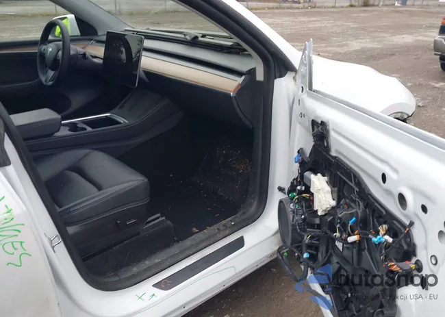 7SAYGAEE2NF570912: 44433386