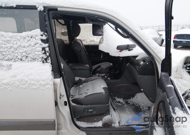 JT3HT05J8X0052650: 44433474