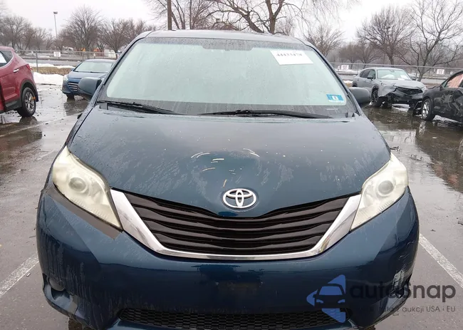 5TDKK3DCXCS176886: 44433478