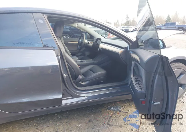 5YJ3E1EA5PF668216: 44433495