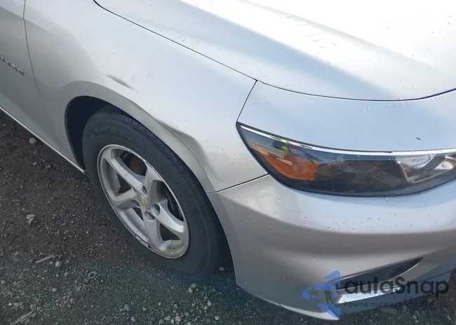 1G1ZB5ST8GF189972: 44433527