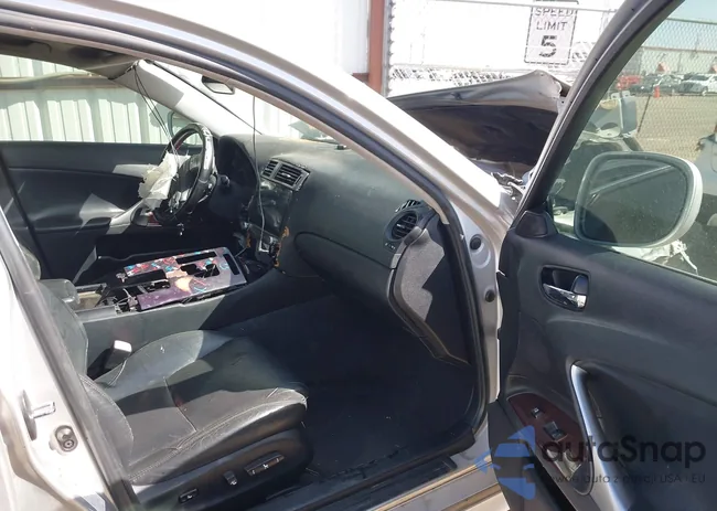 JTHCK262875015370: 44433531