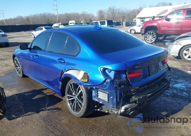 3MW5R7J08M8B92800: 44433660