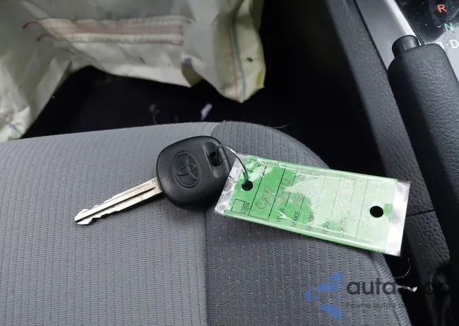 2T1BURHE0EC148180: 44433677