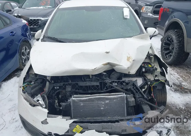 KNADM4A39E6404227: 44433701