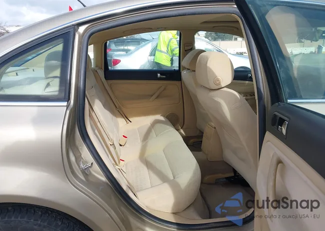 WVWPD63B51E112431: 44433751