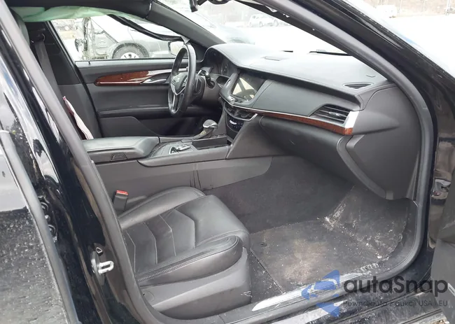 1G6KB5RS9HU153357: 44434864