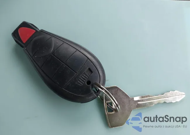 1C4RJFCT4CC103812: 44435018