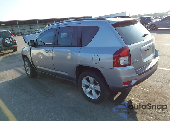 1C4NJDBB9GD713863: 44435083