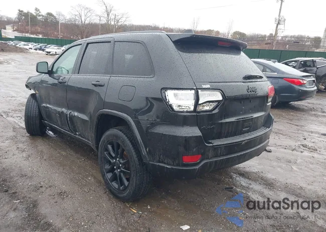 1C4RJFAG5JC156652: 44434381