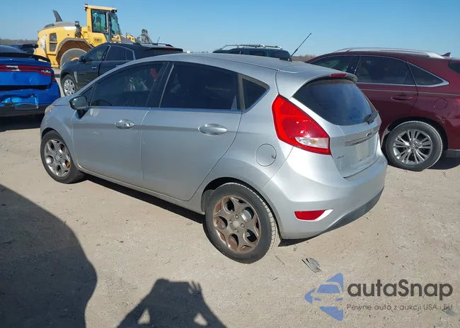 3FADP4FJ3BM172064: 44434530