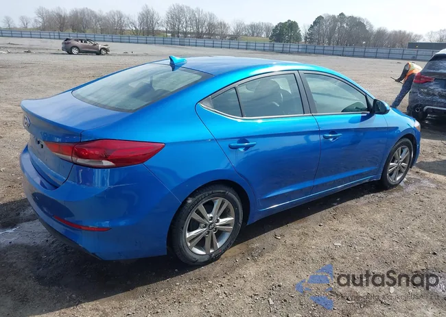 KMHD84LF8HU245842: 44434565