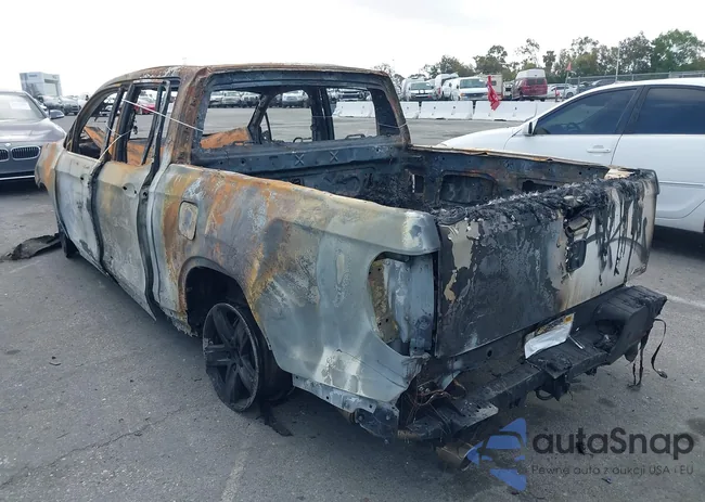 5FPYK3F89PB030970: 44434748