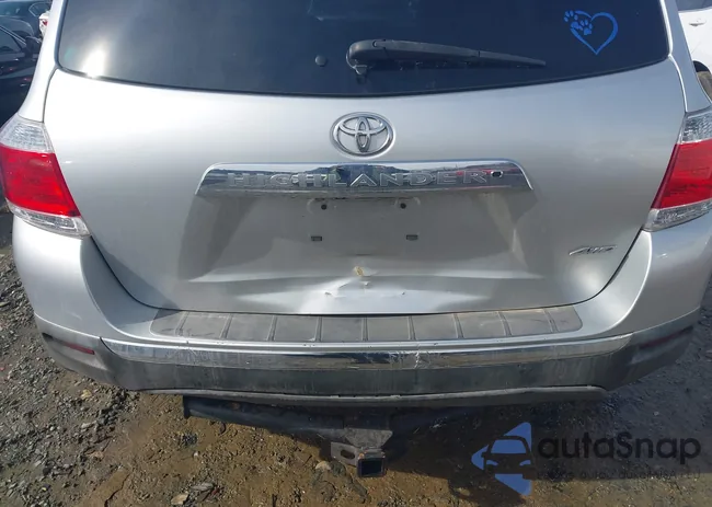 5TDBK3EH0BS059049: 44435764