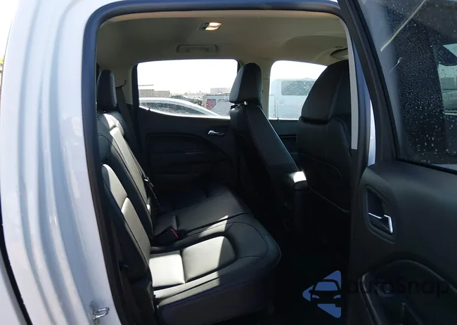 1GCGTEEN5K1337008: 44435774