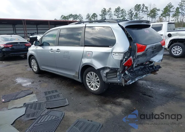 5TDYK3DC5BS068264: 44435846