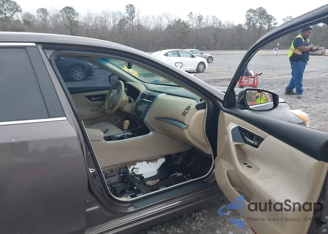 1N4AL3AP4DN513873: 44435920