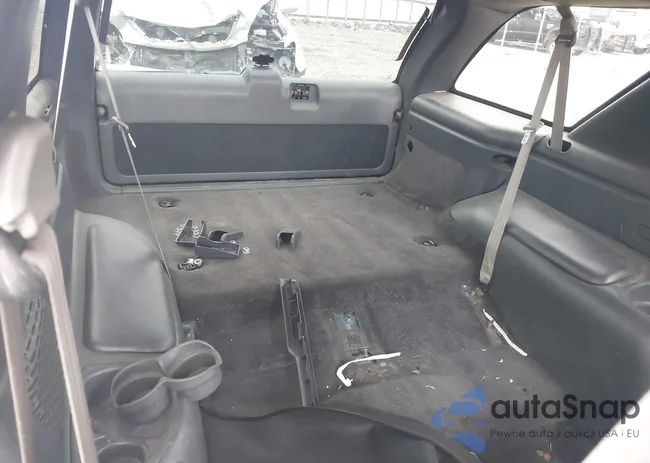 1GNCS18X93K105764: 44435979