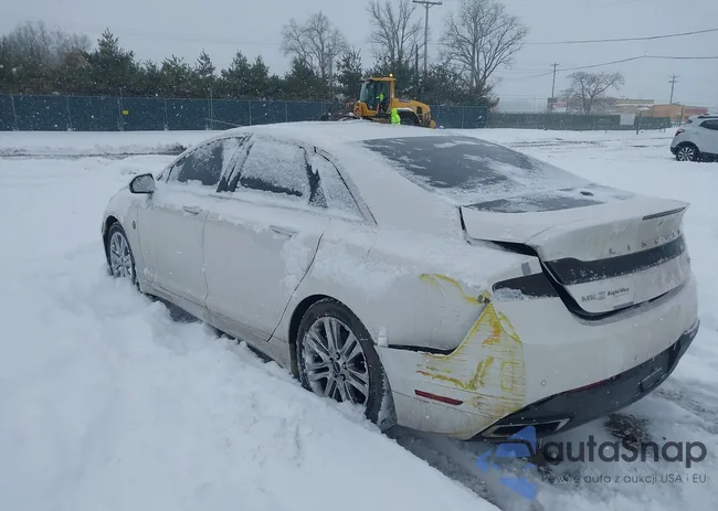 3LN6L2LU5ER813526: 44436005