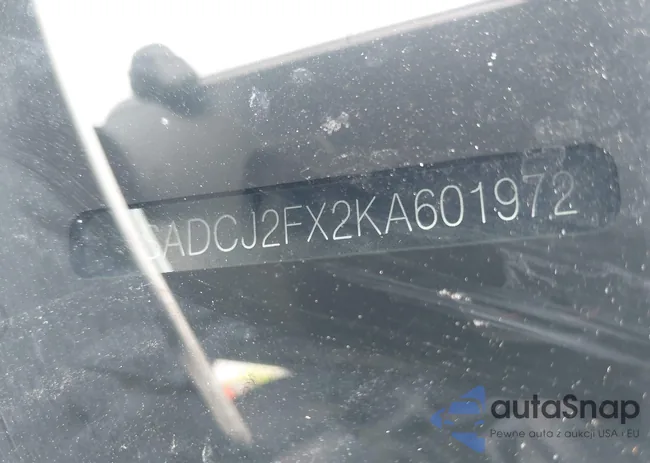 SADCJ2FX2KA601972: 44436023