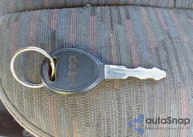 1J4FA39S64P745548: 44436032