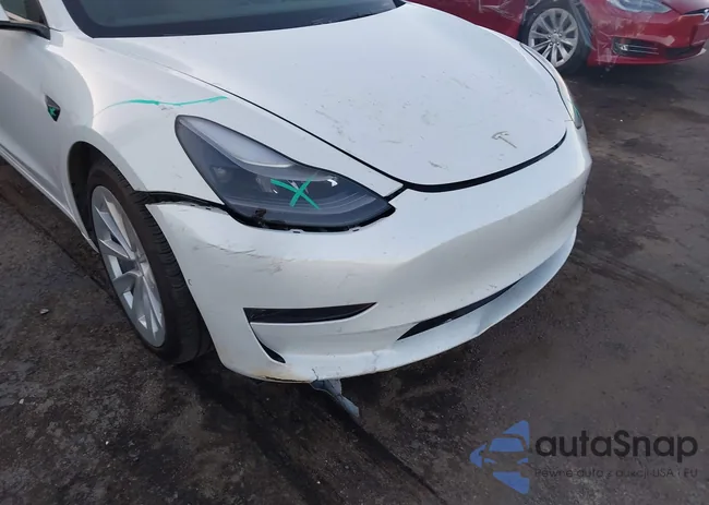 5YJ3E1EBXNF210130: 44436066