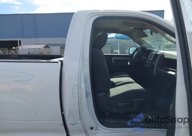 3C6JR6DG2NG427226: 44436204