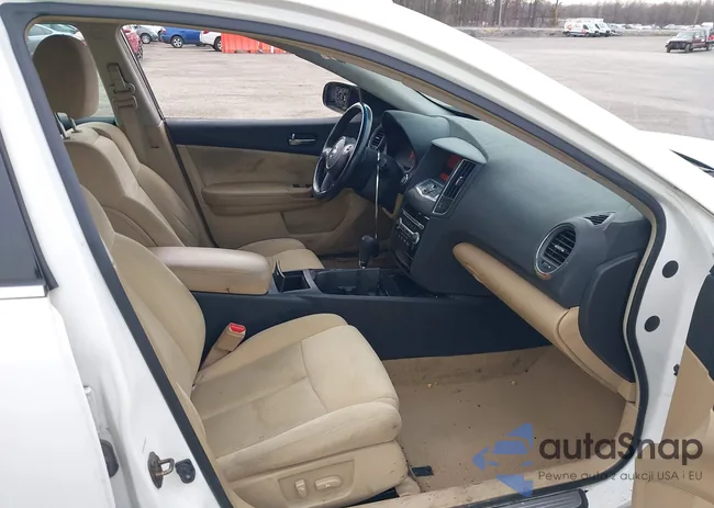 1N4AA5AP7AC819698: 44436259