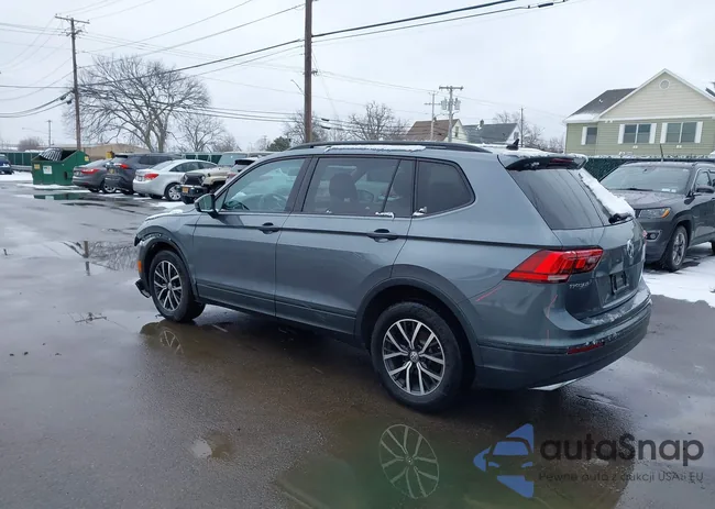 3VV0B7AX3MM080767: 44435377