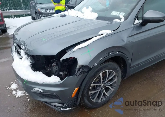 3VV0B7AX3MM080767: 44435377