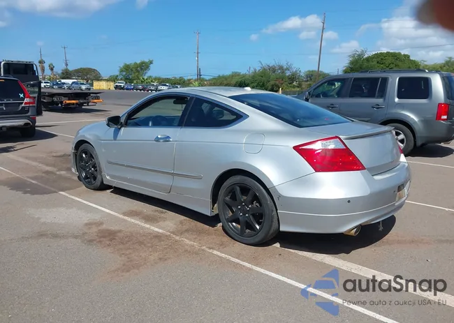 1HGCS22818A009657: 44435452