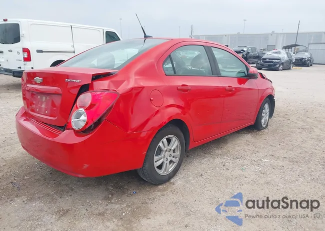 1G1JA5SH2C4183053: 44435554