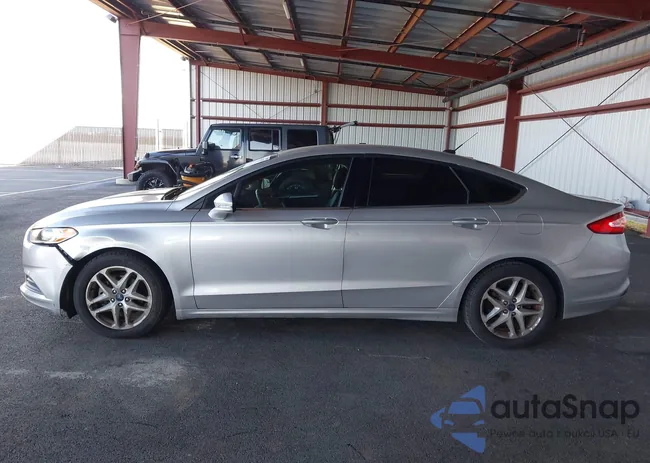 3FA6P0PU1GR229270: 44435579