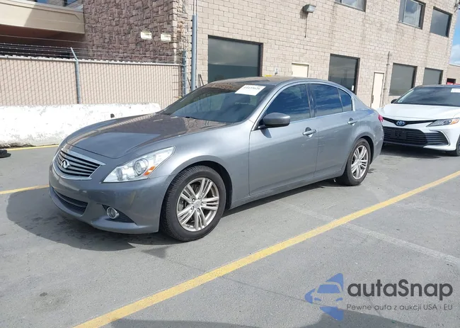 JN1CV6APXDM724731: 44435626