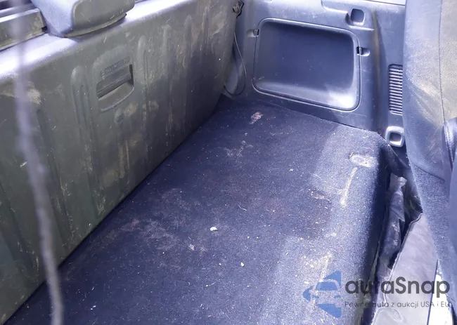 WMEEJ3BA0DK681718: 44435663