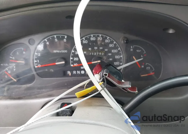 4F4YR12U72TM15632: 44435668