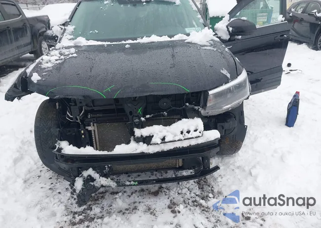 3VVWX7B20NM021806: 44435701