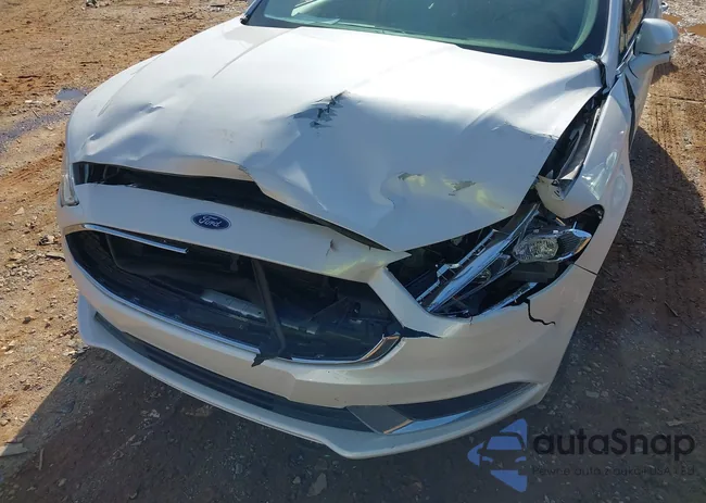 3FA6P0H93JR106880: 44435724