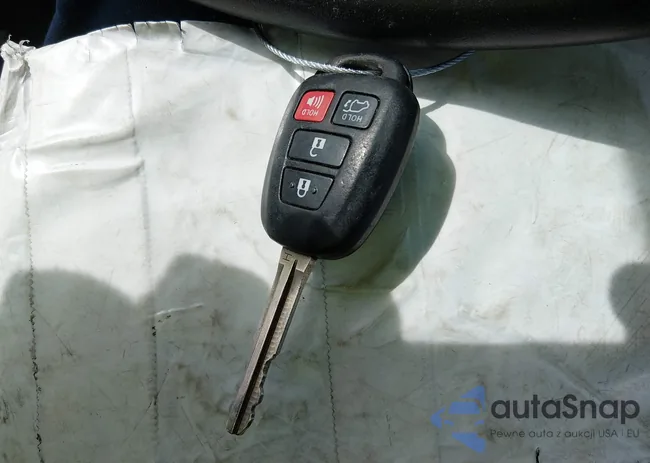 2T3RFREV0GW530974: 44436761